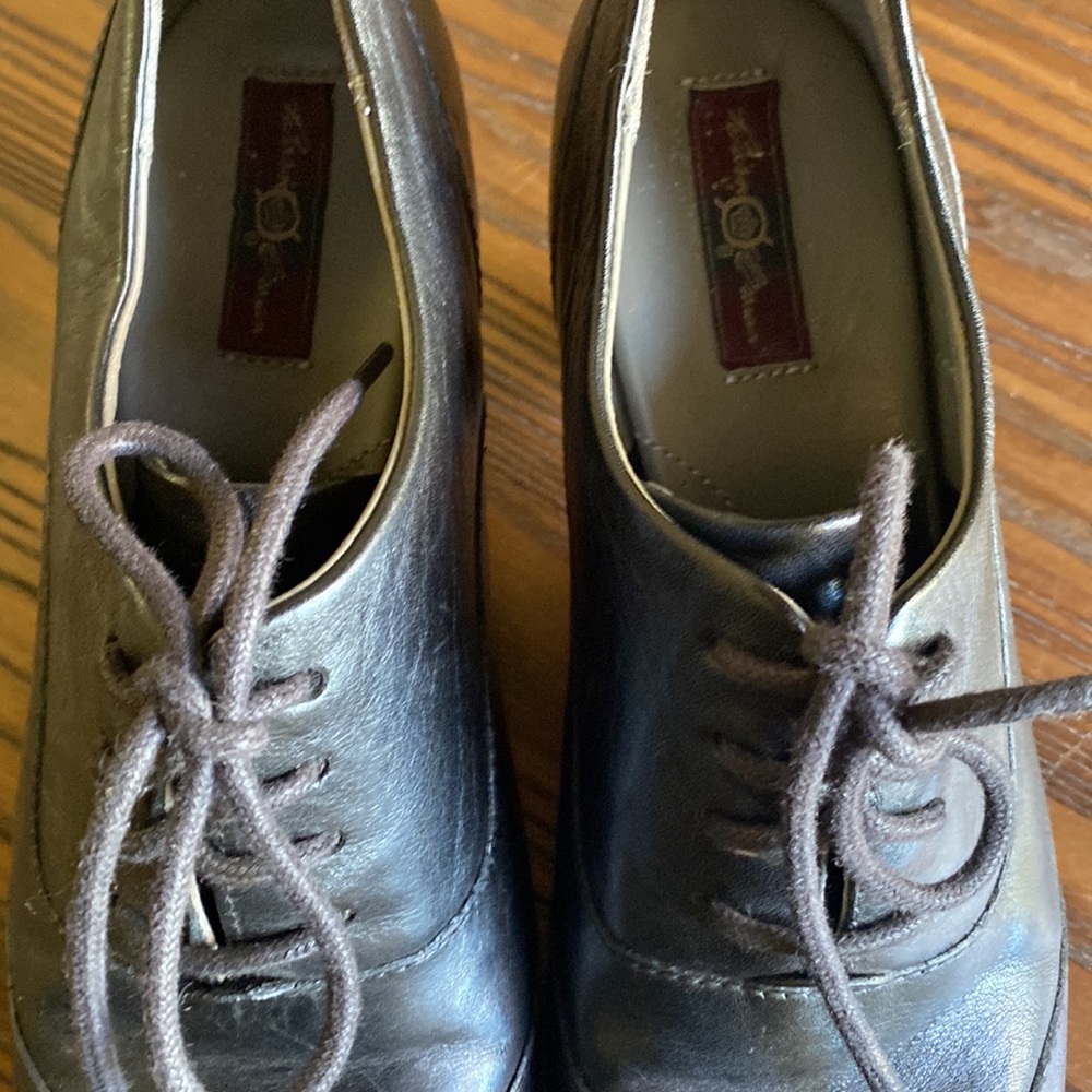 Black Leather Lace Up Wingtip Style Heel - Picture 5 of 9